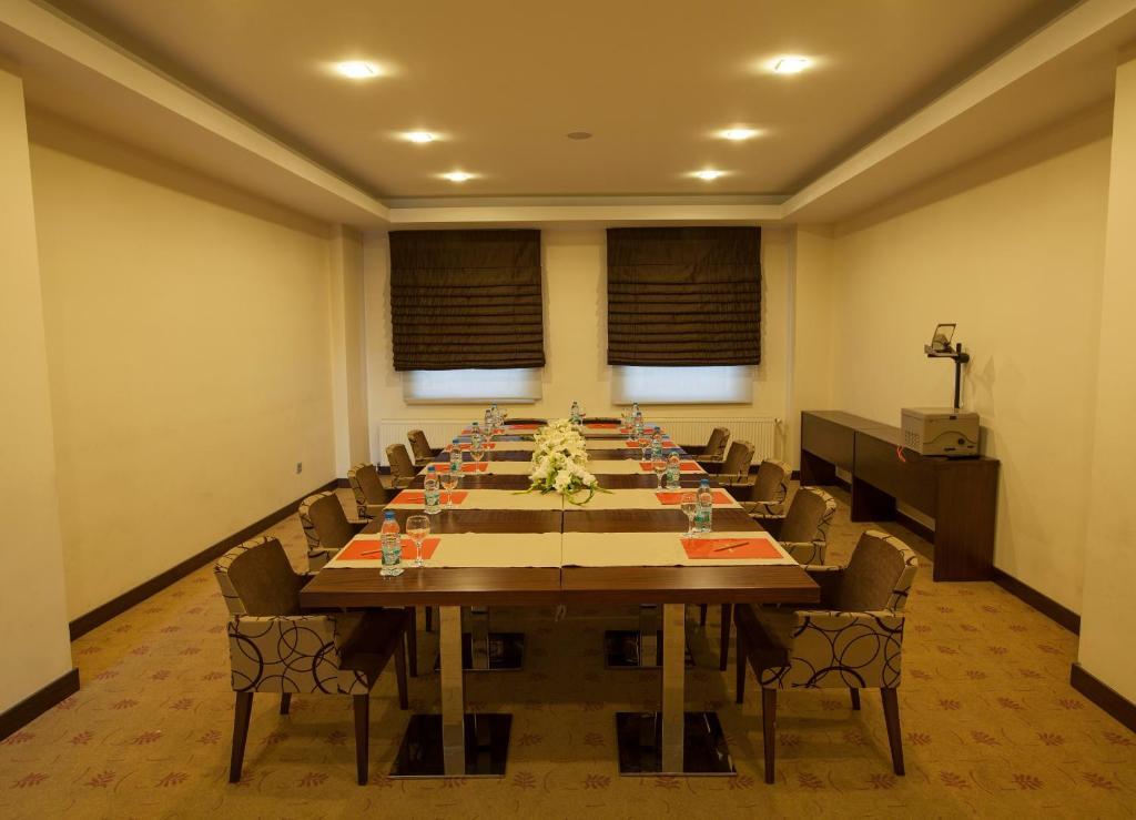 Safir Hotel Gaziantep Exterior photo