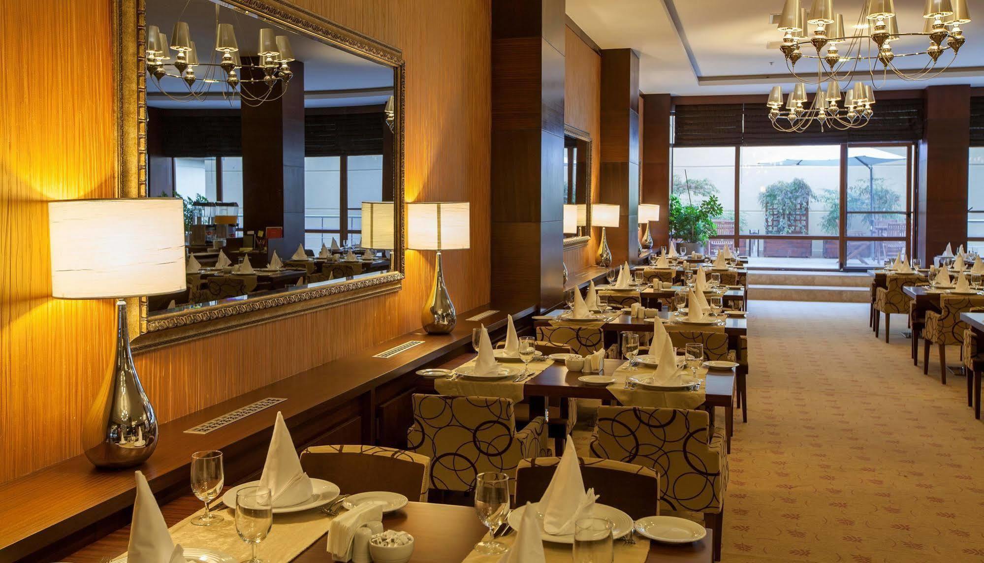 Safir Hotel Gaziantep Exterior photo